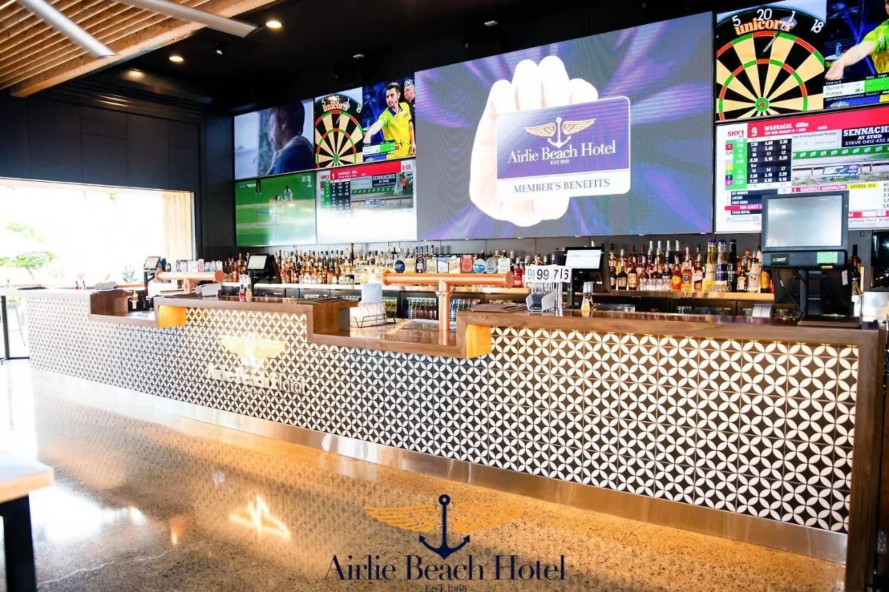Airlie Beach Hotel Airlie Beach