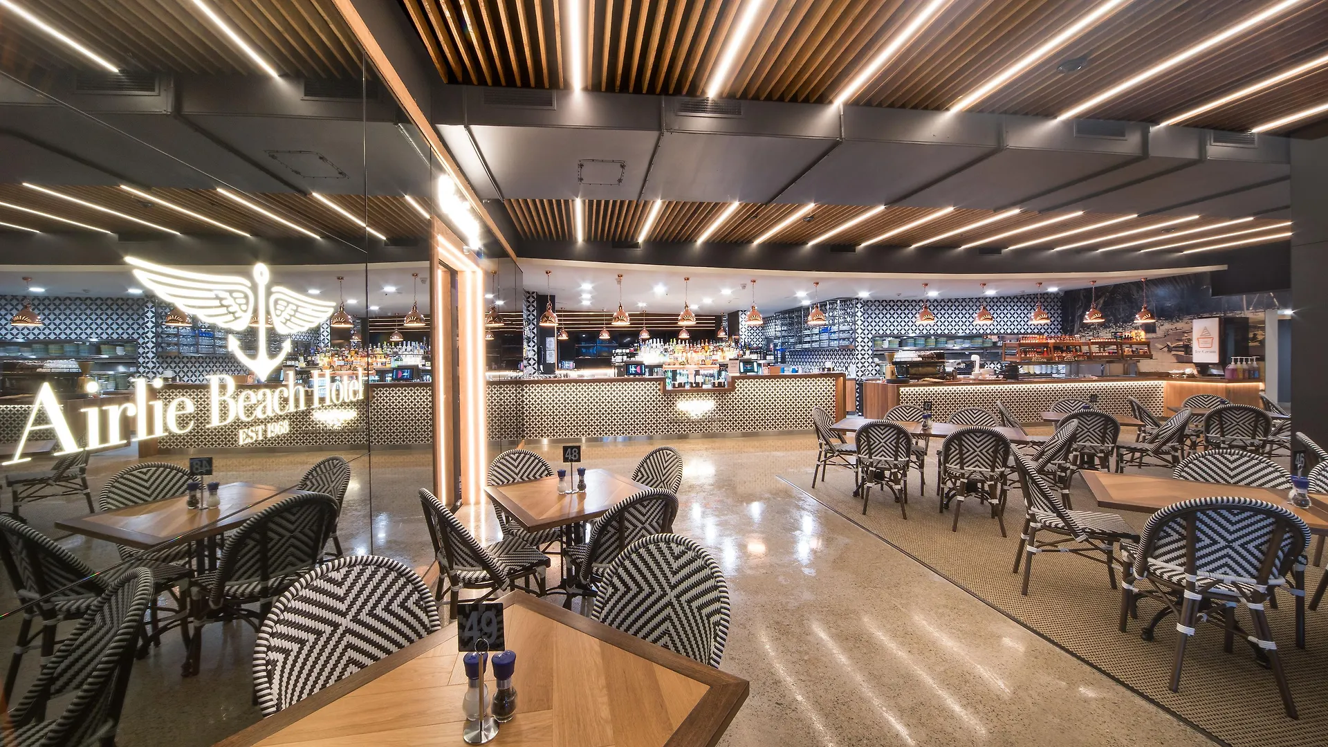 Airlie Beach Hotel
