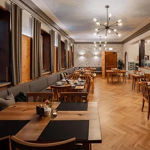 Zu Den Drei Kronen Hotel Donauwörth