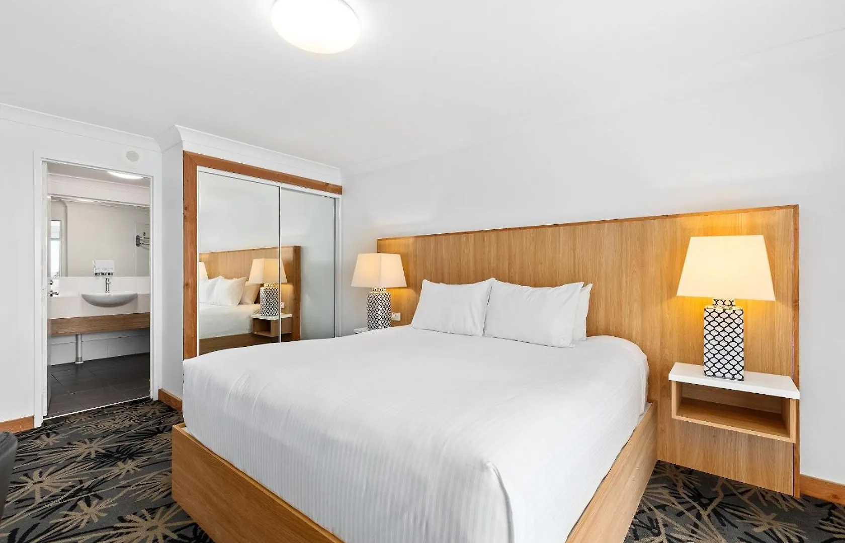 Airlie Beach Hotel
