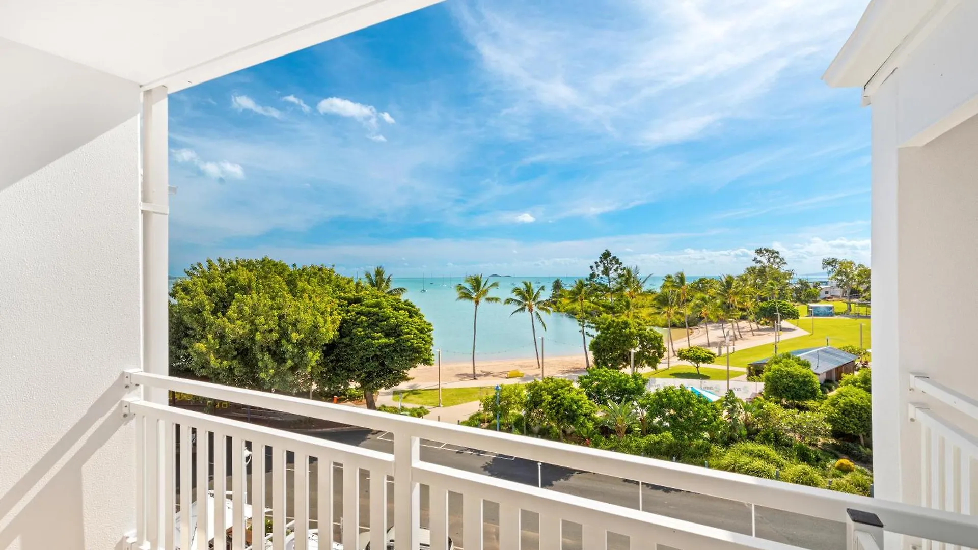 Airlie Beach Hotel