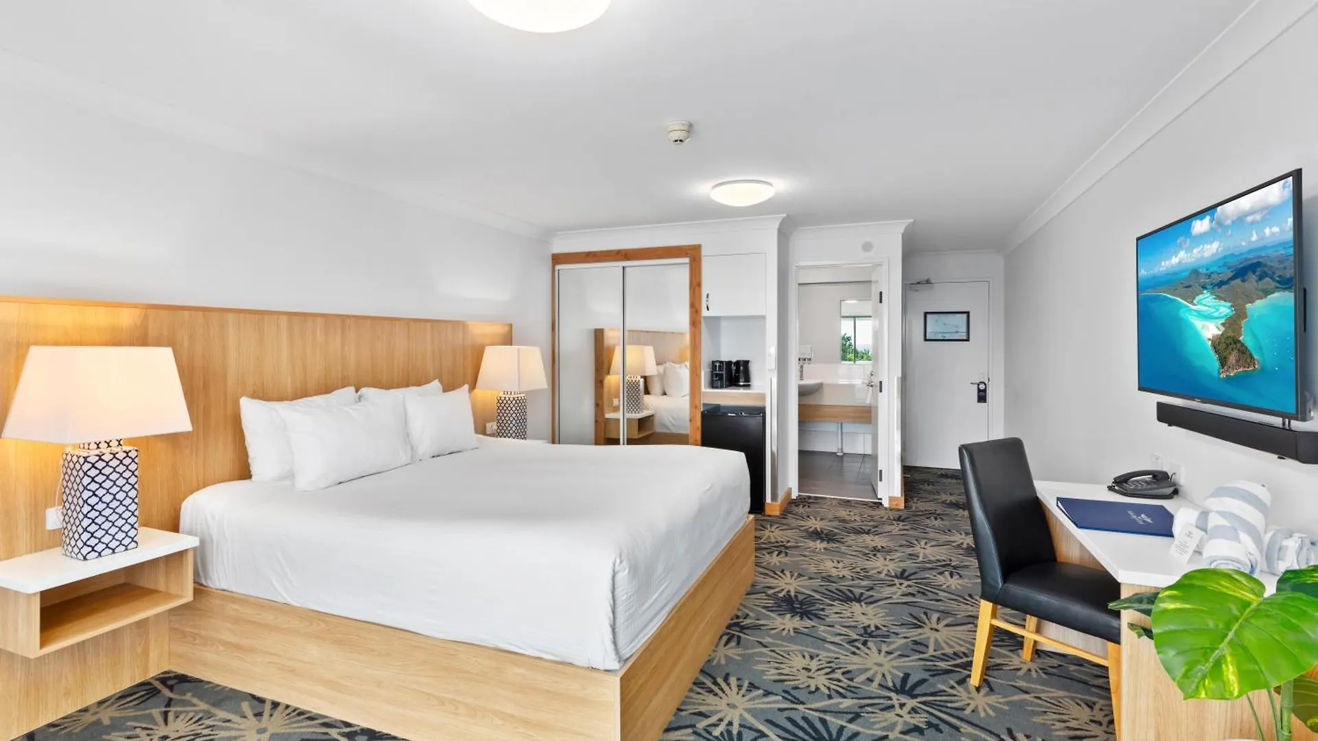 Airlie Beach Hotel